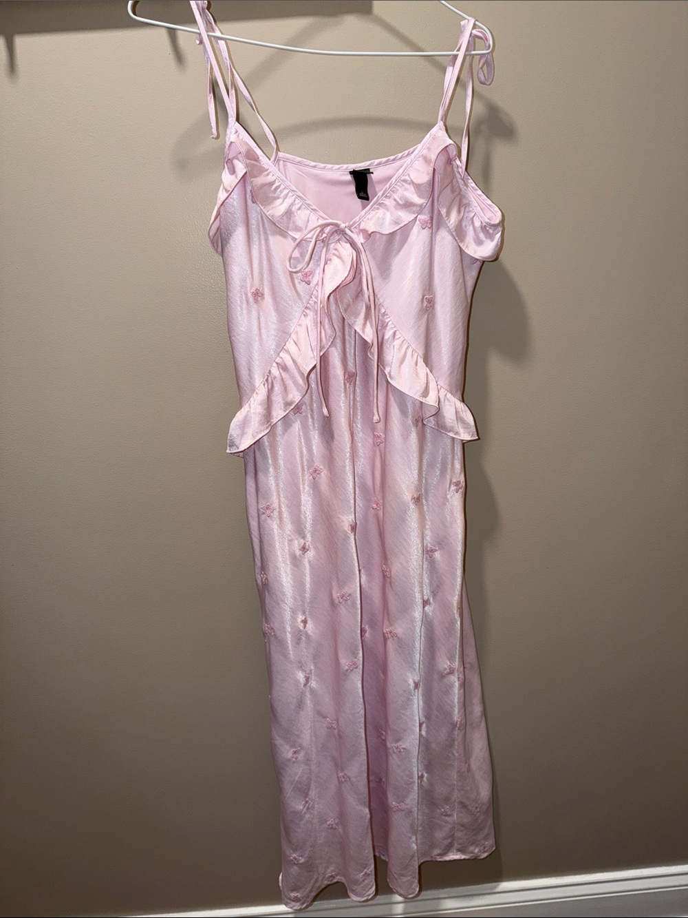 Wild Fable Pink Satin Butterfly Embroidered Ruffle Tie Strap Maxi Dress M